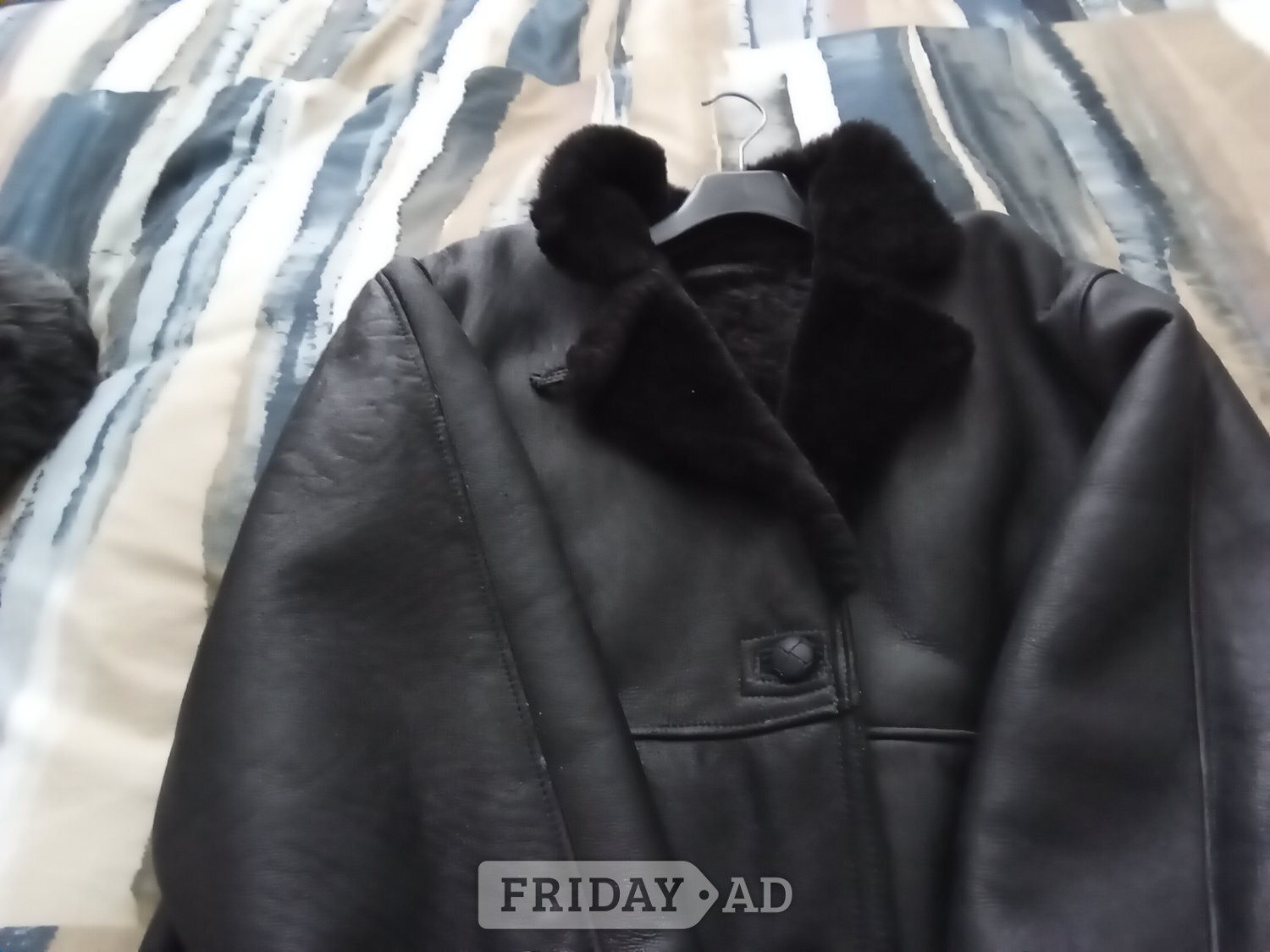 Seaford Black sheepskin coat large real 