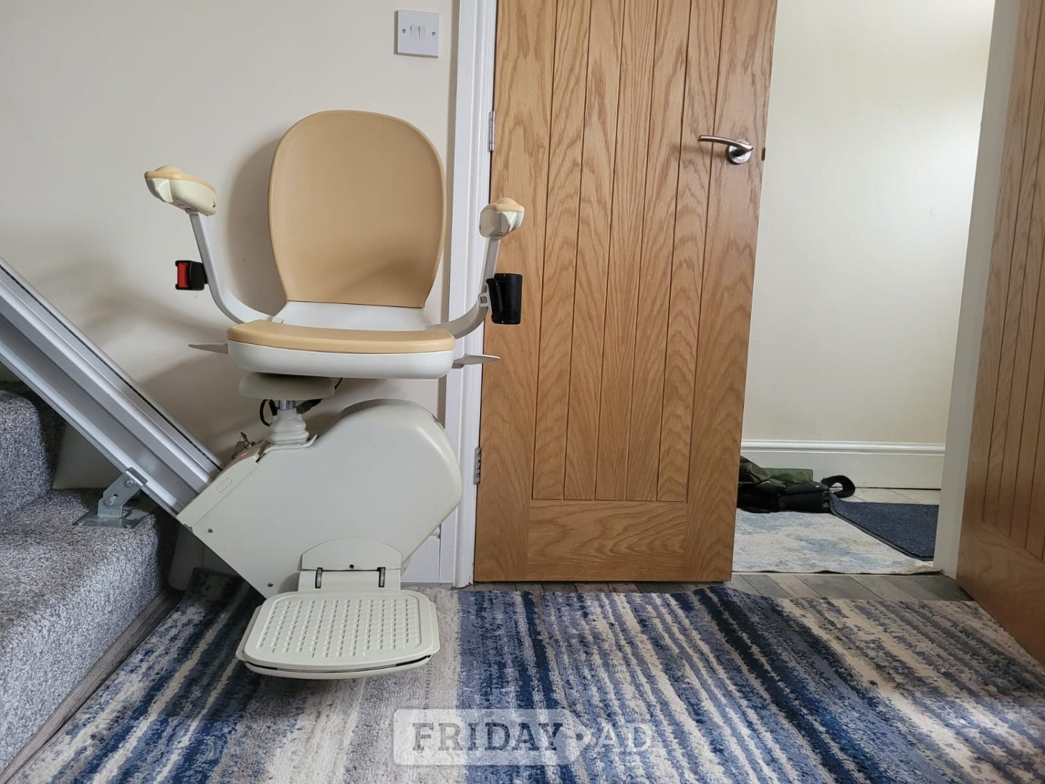 South Wales stairlift rentals in Cardiff