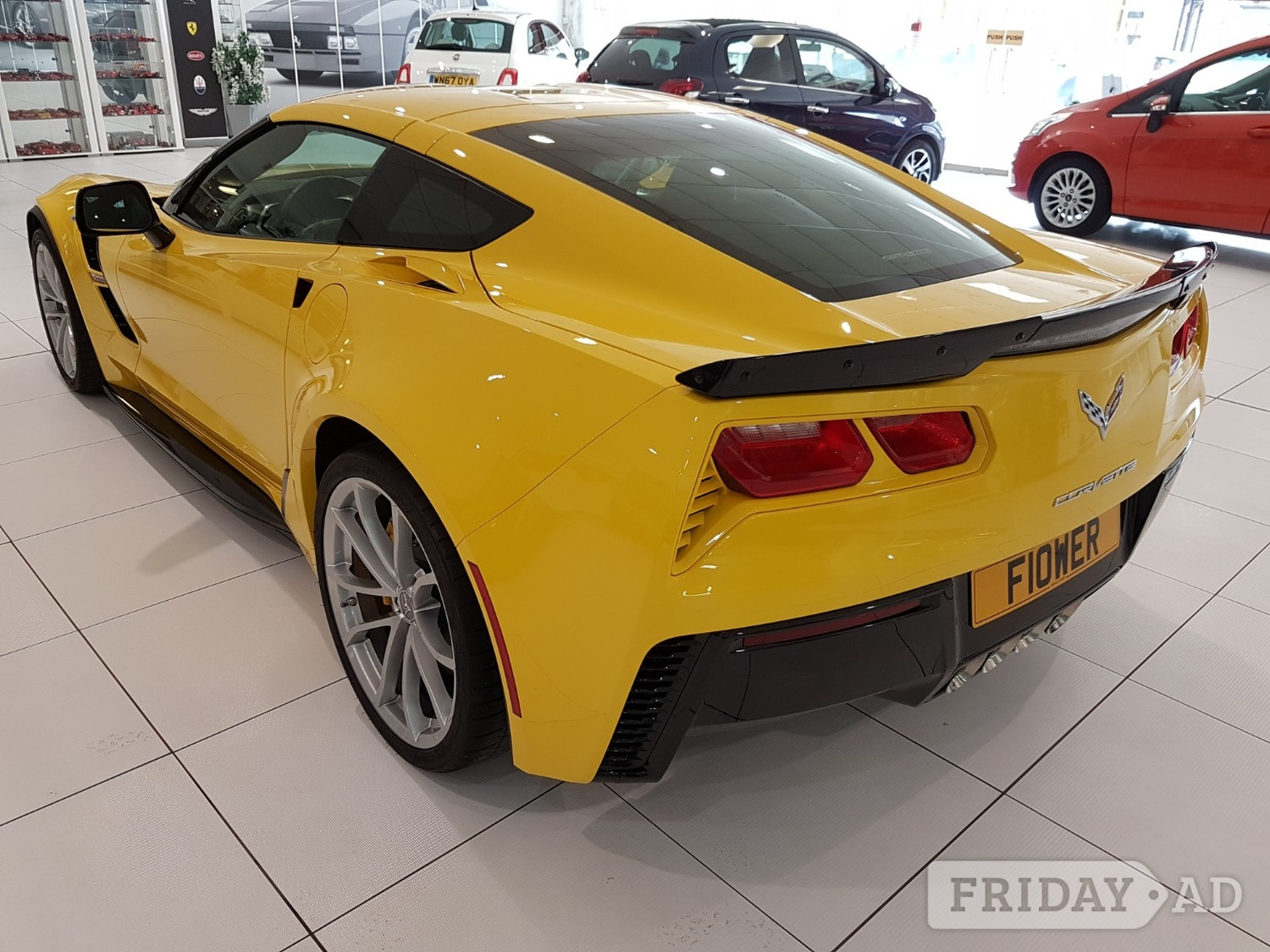 Chevrolet Corvette 2017 - Cars in Bristol