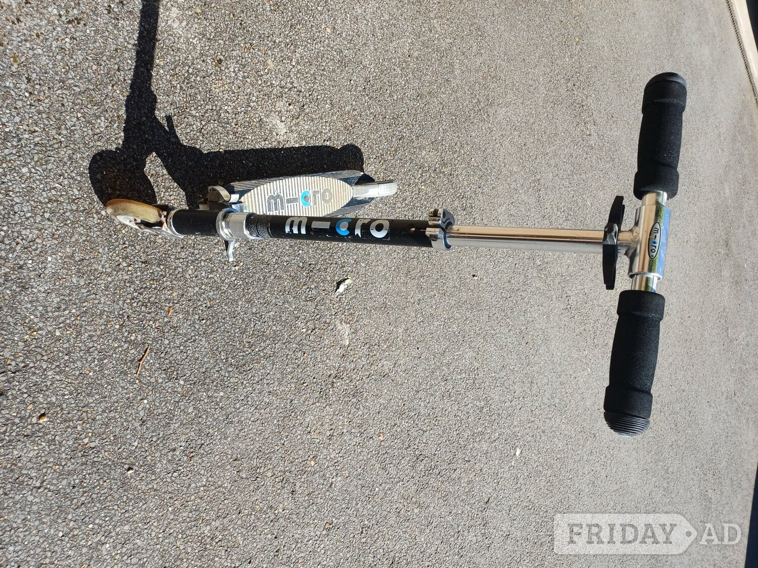 Swiss Micro Kids Black Scooter
