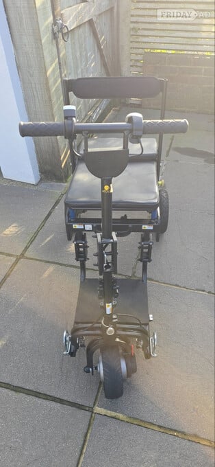 FOR SALE: e-foldi Scooter – Almost New Condition