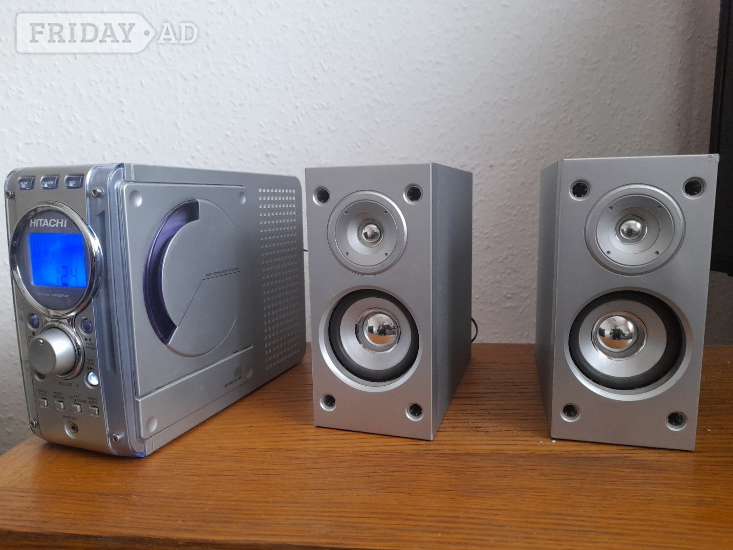 Hitachi micro CD hifi system  in Bristol