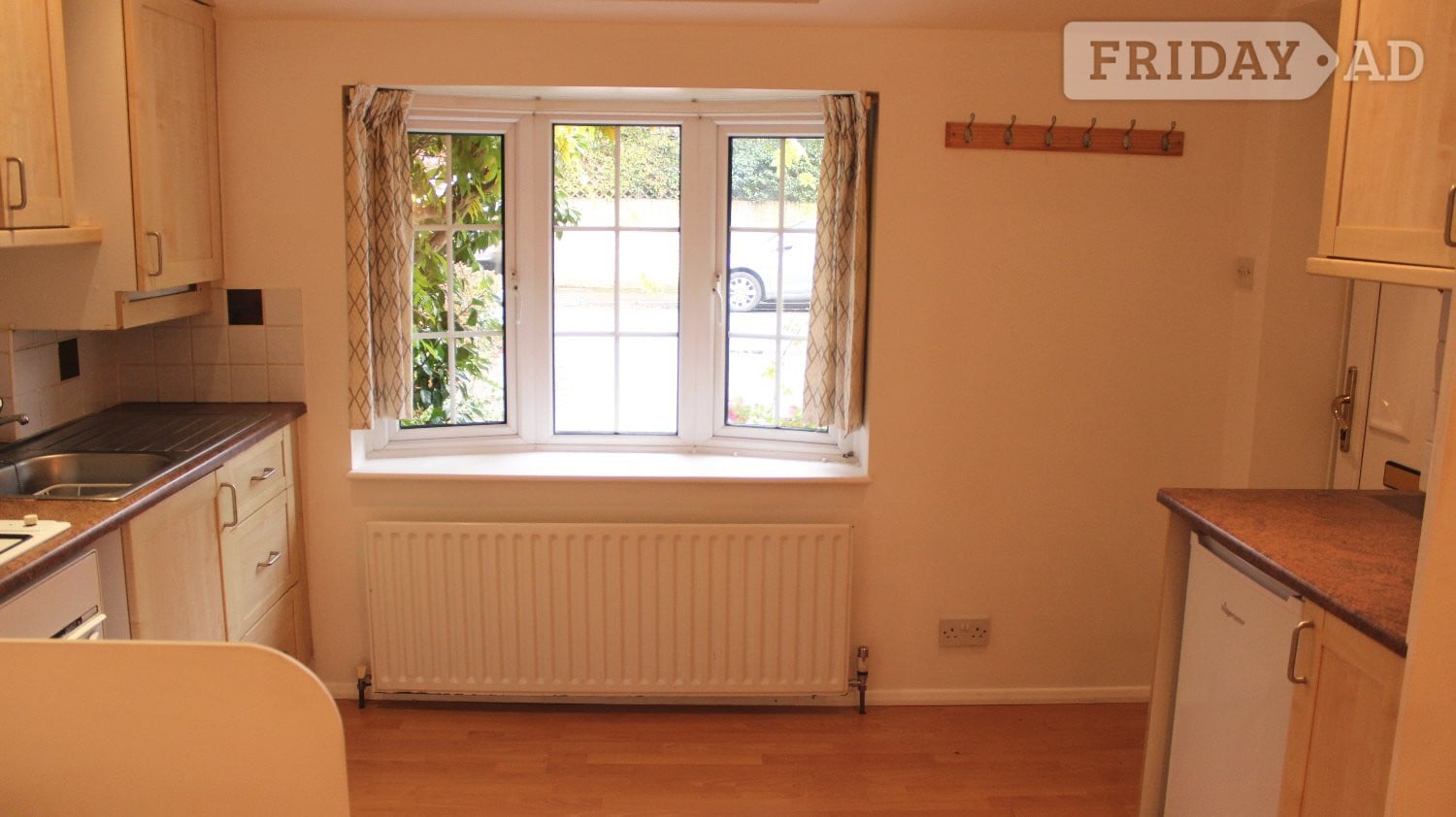 Studio Flat Englefield Green - near Windsor, Staines and Heathrow - Flats & Apartments in Egham