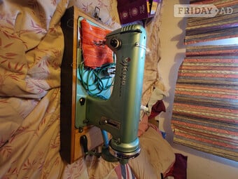 Sewing machine viking 