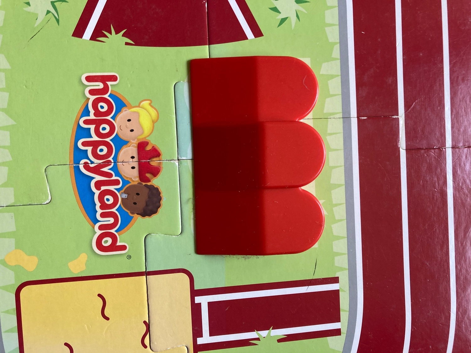 Horsham Happyland accessories and vehicles 