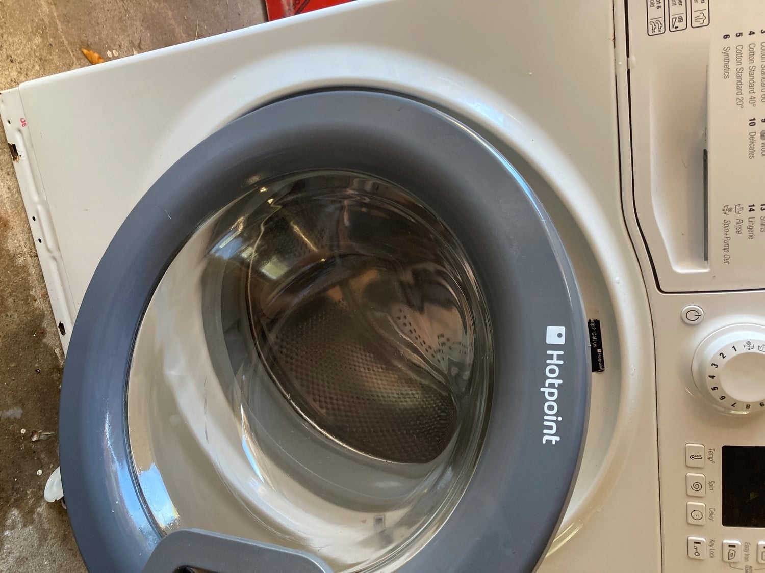 HotPoint Washing Machine - Home Appliances in Worthing