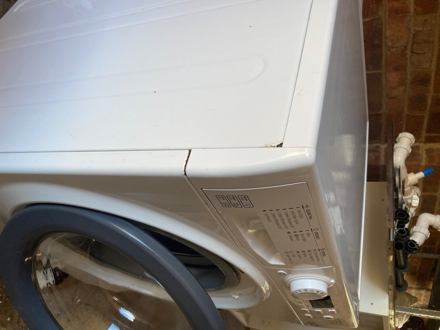 HotPoint Washing Machine - Home Appliances
