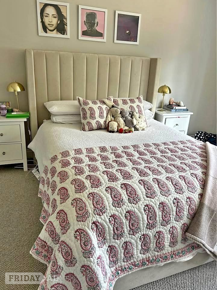 Dreams 5ft Cream Velvet King Size Ottoman Storage Bed With Oxford