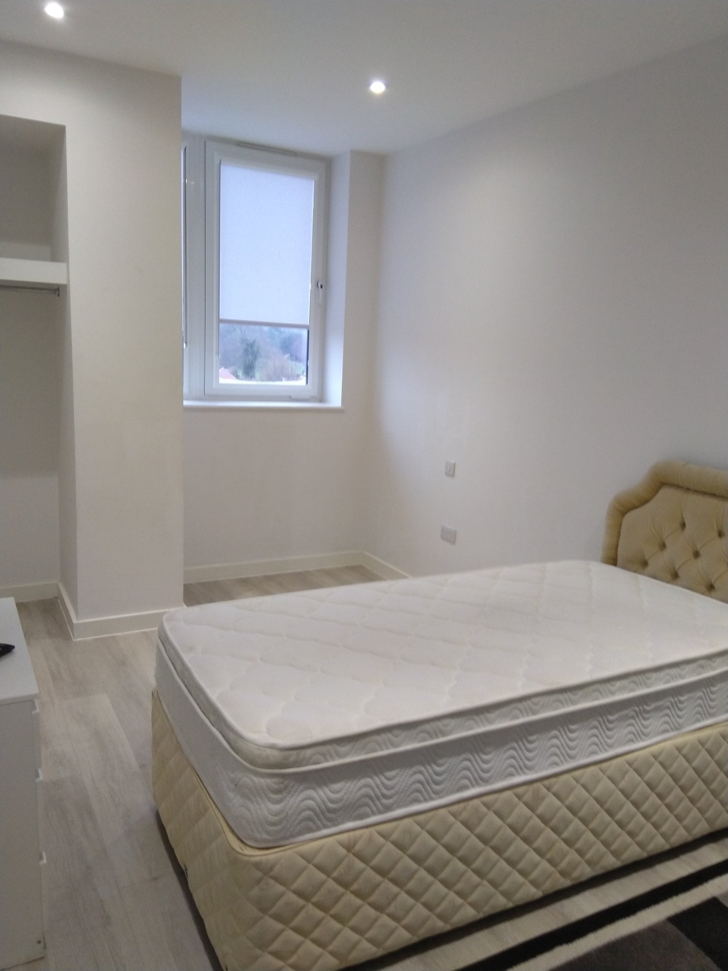 Room for rent near Eastbourne town centre with private bathroom 