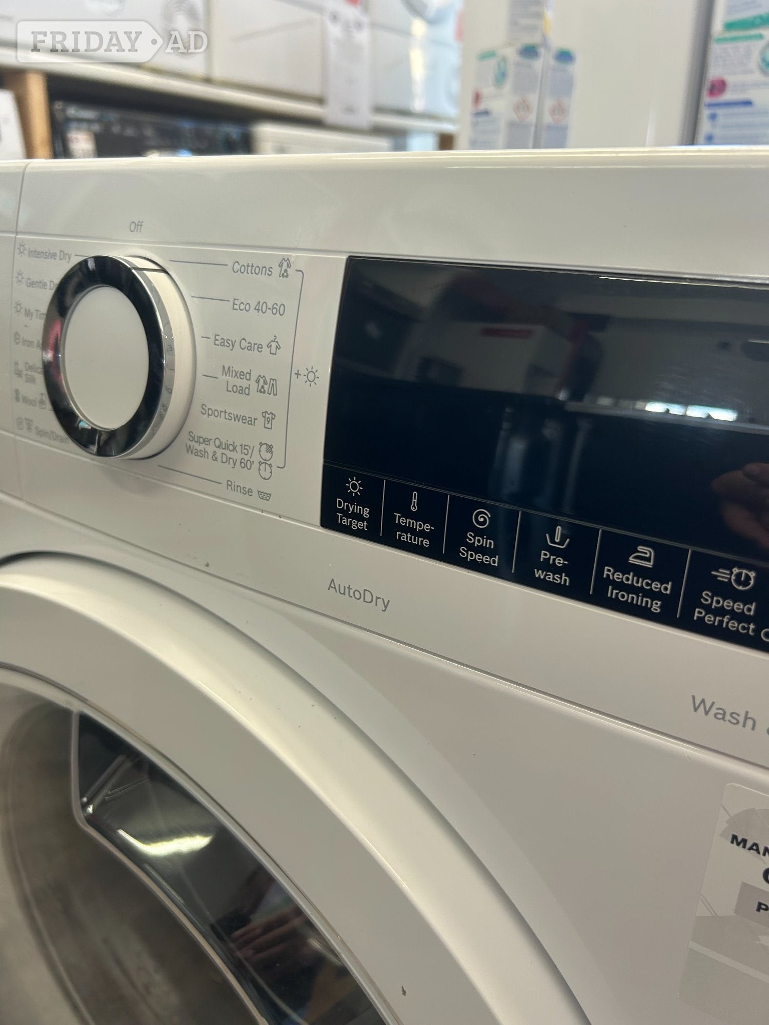 St. Leonards-On-Sea BOSCH 8/5KG WASHER DRYER 6 m old 
