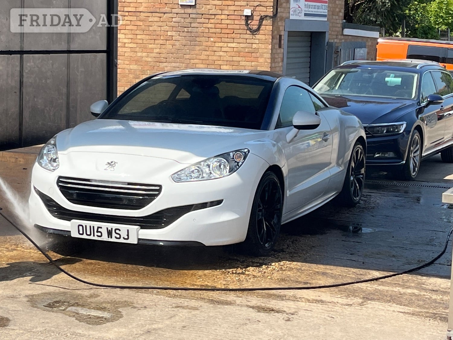 [ berth ]Peugeot RCZ