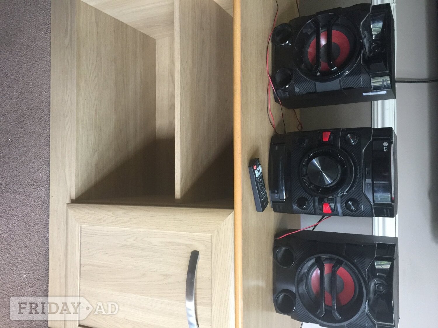 LG MINI HIFI SYSTEM in Romney Marsh