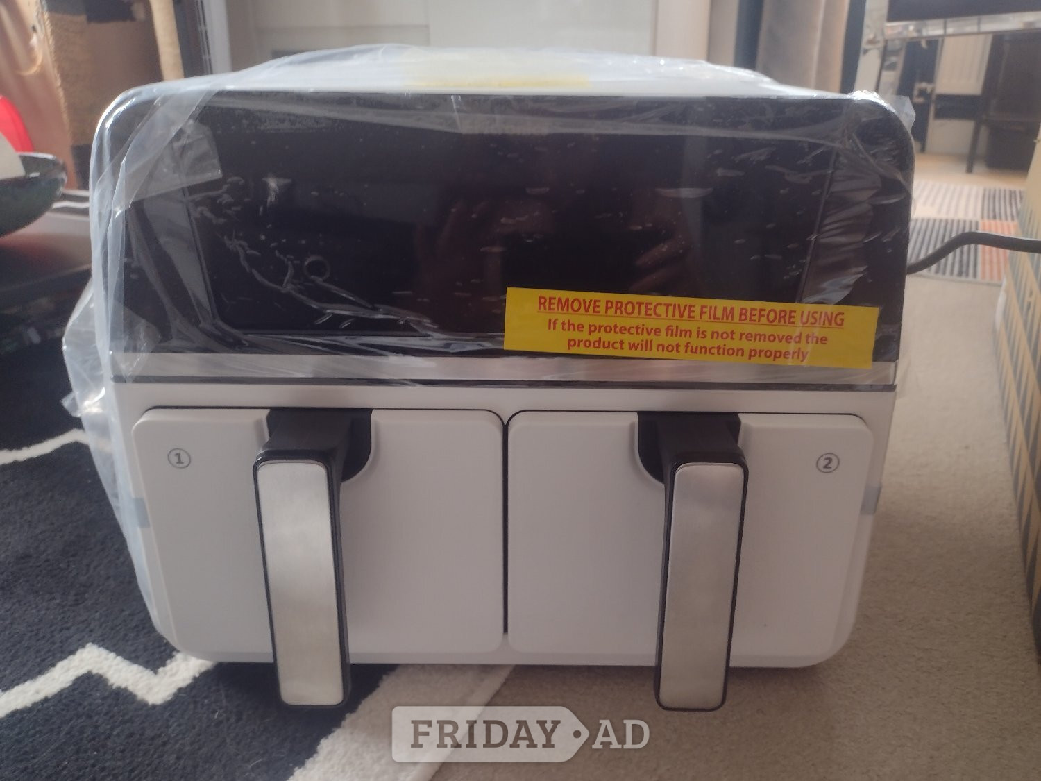 New 9L White EMtronics Air Fryer  in Dorking