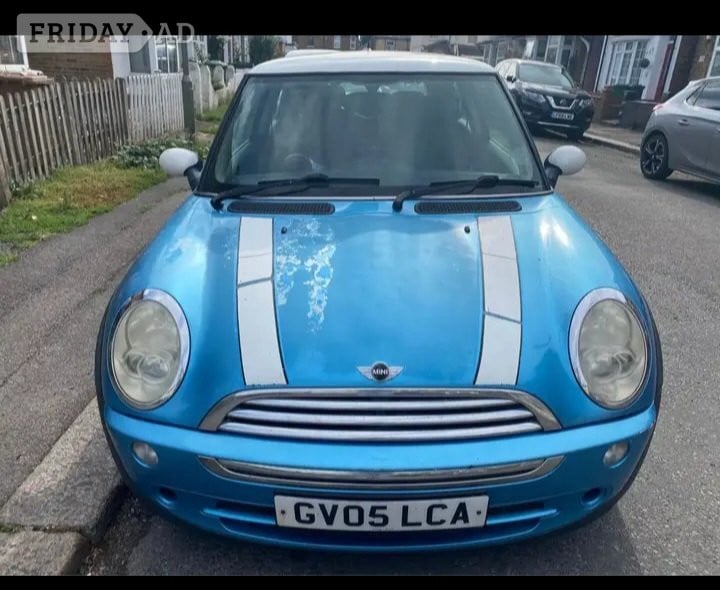 MINI COOPER 1.6 petrol in Bexhill-On-Sea