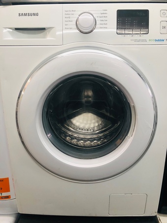 Samsung eco bubble washing machine 7kg load in Good condition 