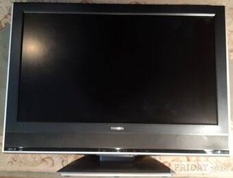 32” Toshiba model 32WLT66 LCD TELEVISION