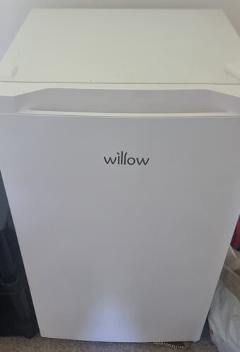 Under counter freezer 