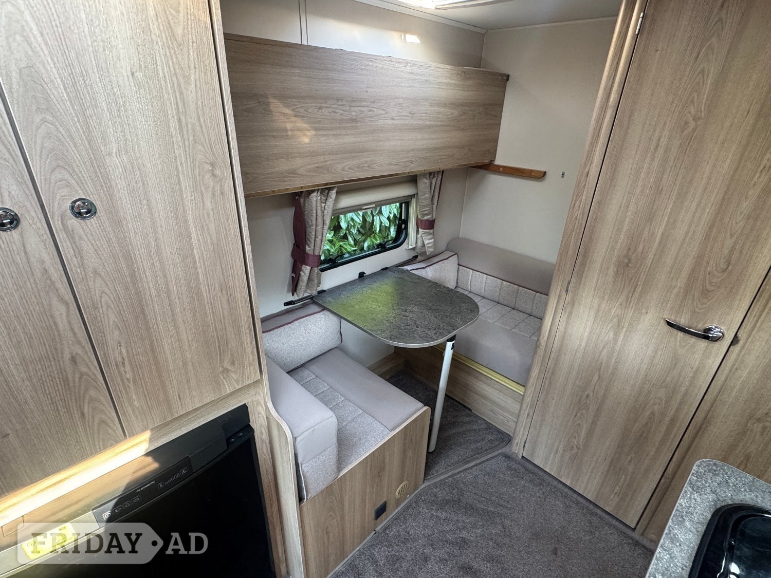 Elddis Sanremo 304 2018 4 Berth Caravan with Motor Movers and Full Awning - Motorhomes & Caravans