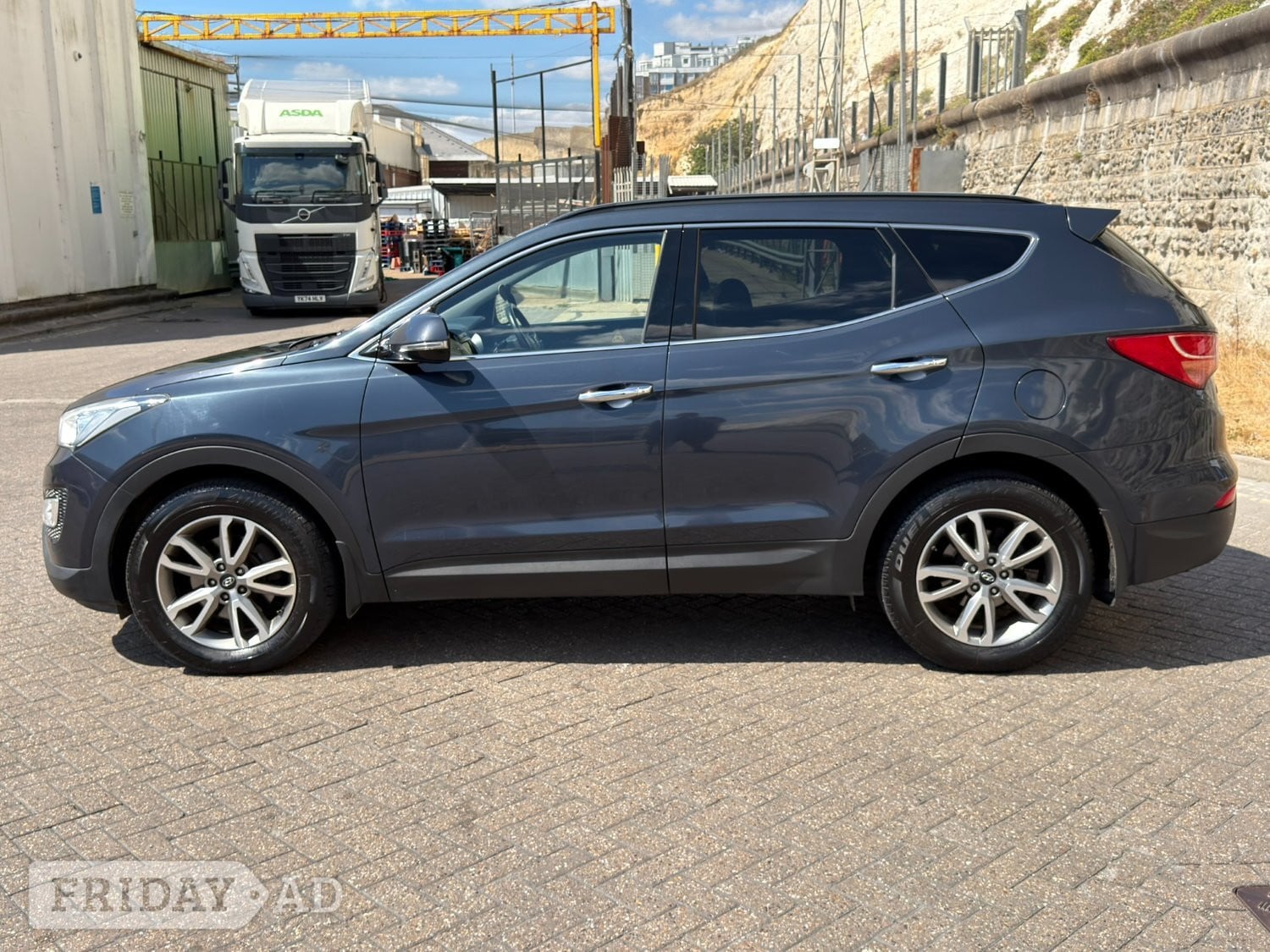 [ berth ]Hyundai Santa Fe