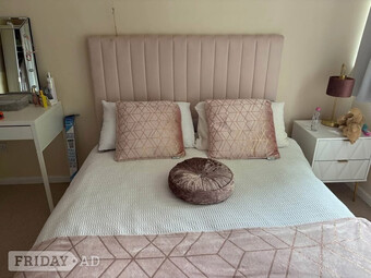 Panel Double Bed 