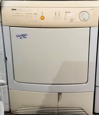 Zanussi condenser tumble dryer in excellent condition 