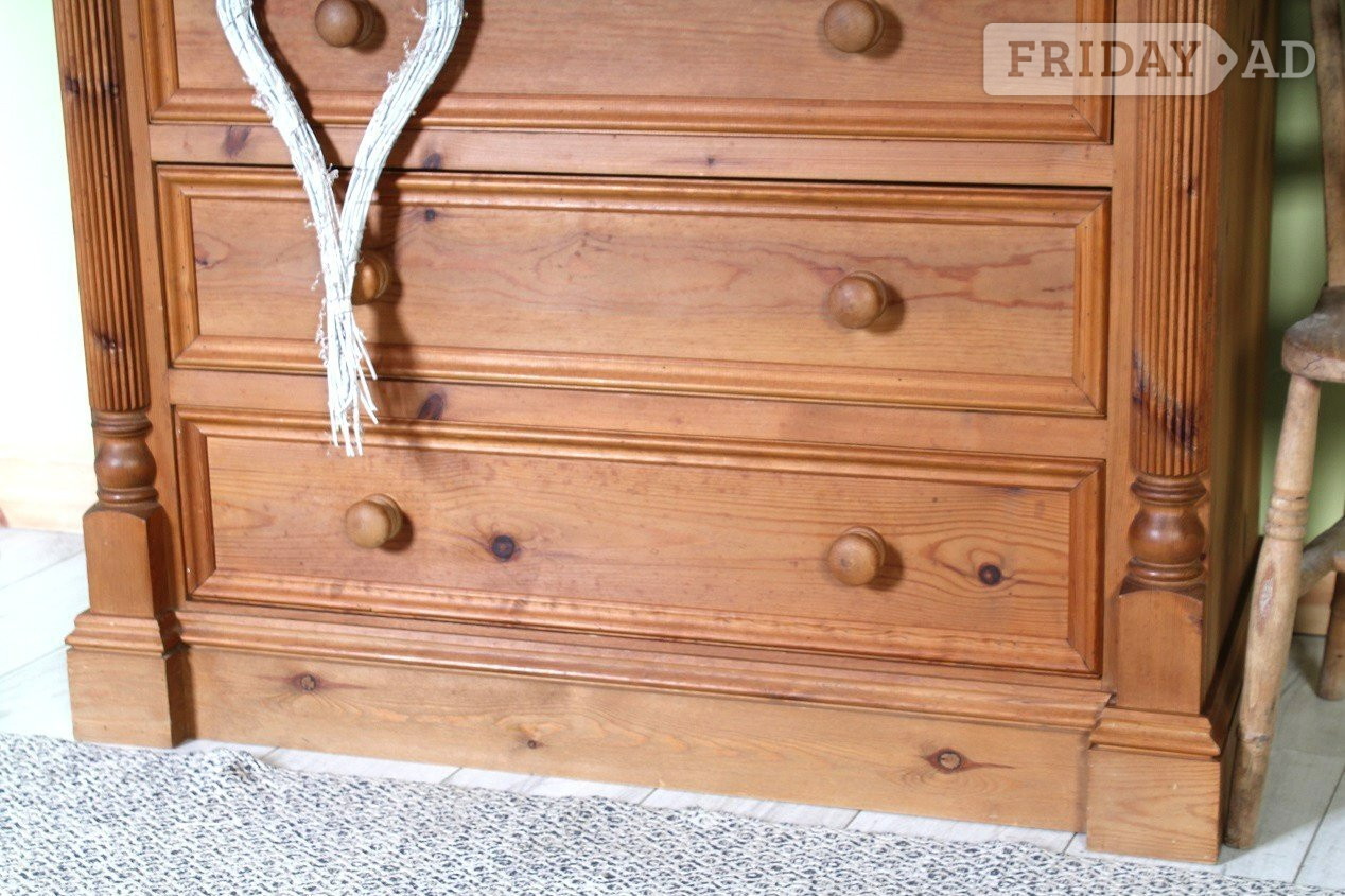 Hailsham Nationwide Delivery  - Large Antique Style Pine Chest Of Drawers 