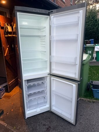 Tall fridge freezer £145