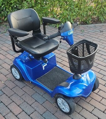 4mph pavement mobility scooter new batteries fitted