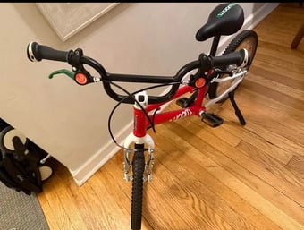 Woom 3 Kids' Bike – 16" Wheels – Red