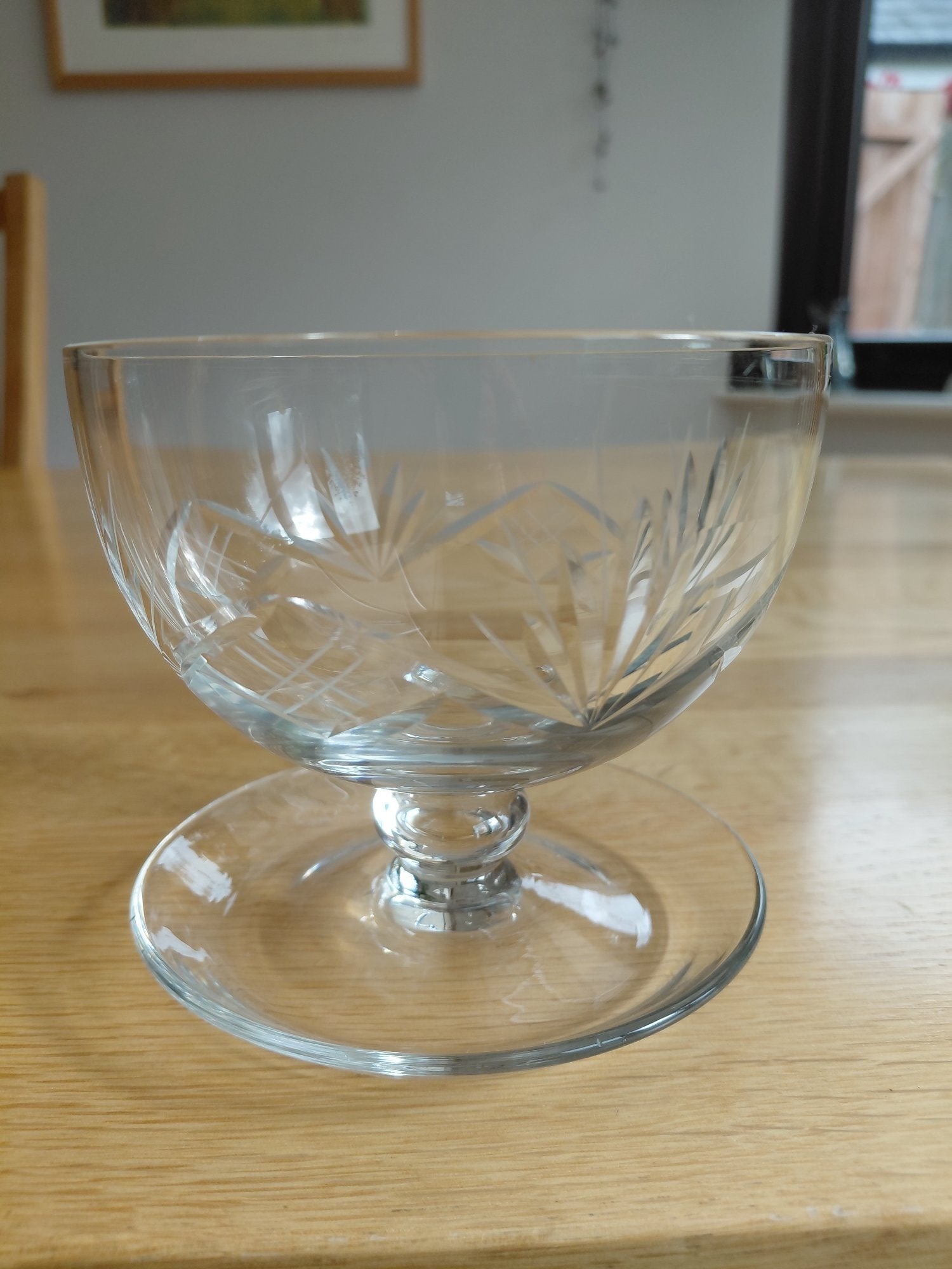 Set of 6 Crystal Cut Glass Sundae Dessert Dishes – Good Condition - Cookware & Dining