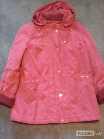 Ladies Coat by Isle
