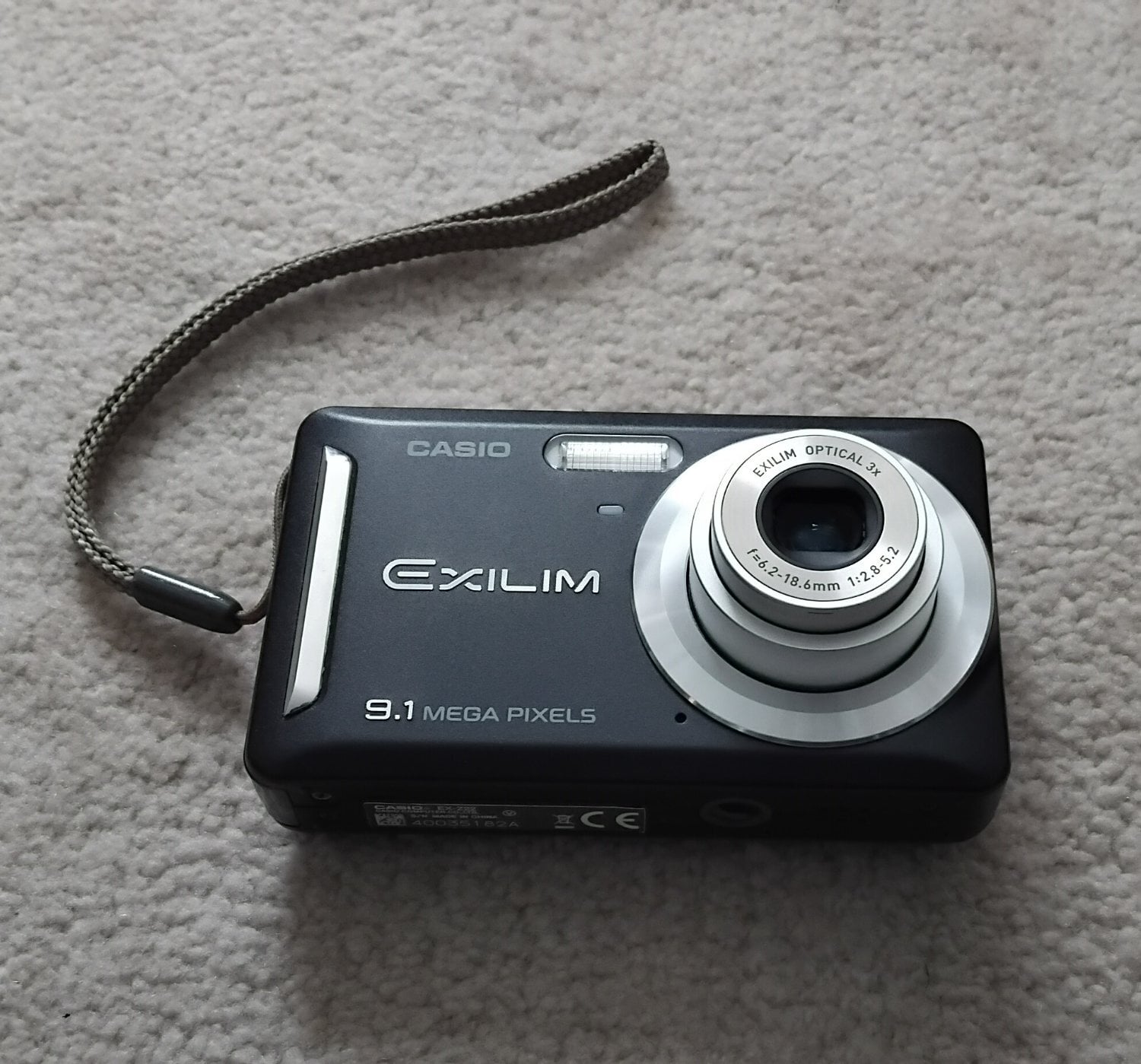 Casio EXILIM Digital Camera, As New Condition - Tv, Audio & Cameras