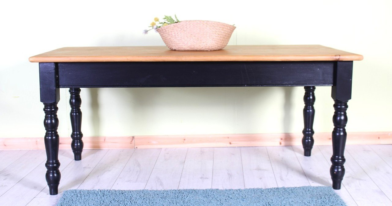 Delivery Options - Large Painted Farmhouse Pine Table Solid - Furniture in Hailsham