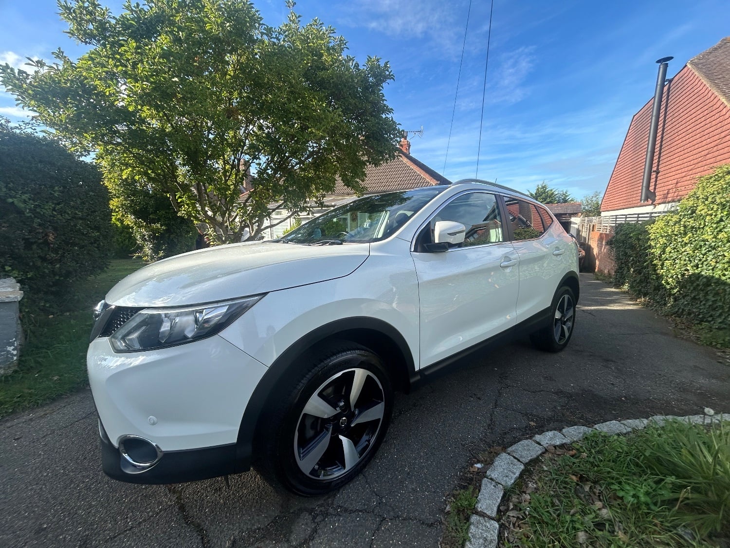 Panoramic roof, full year MOT, 360camera, sensors, DAB, Bluetooth - Cars in Pevensey