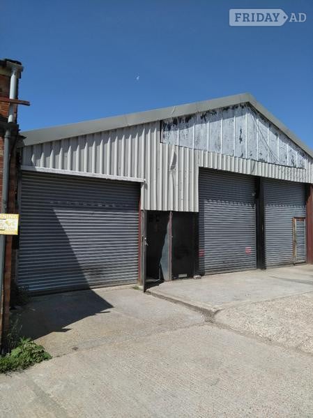 WORKSHOPS & STORAGE NEWHAVEN