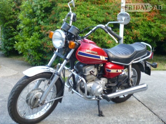 A rare classic motor cycle that is easy to ride and very economic - Motorbikes, Scooters & Quads