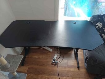 Black Gaming Desk with Cable Management – Good Condition
