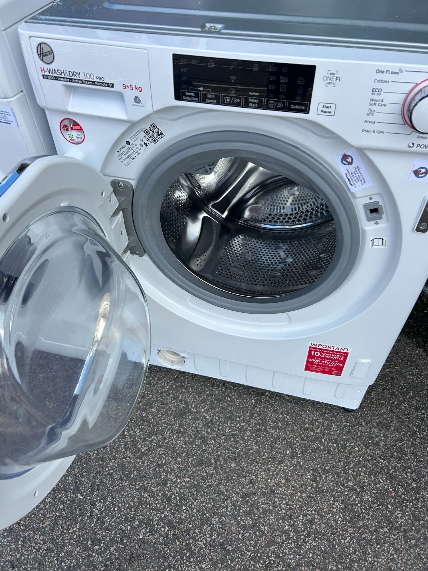 HOOVER INTEGRATED WASHER DRYER 