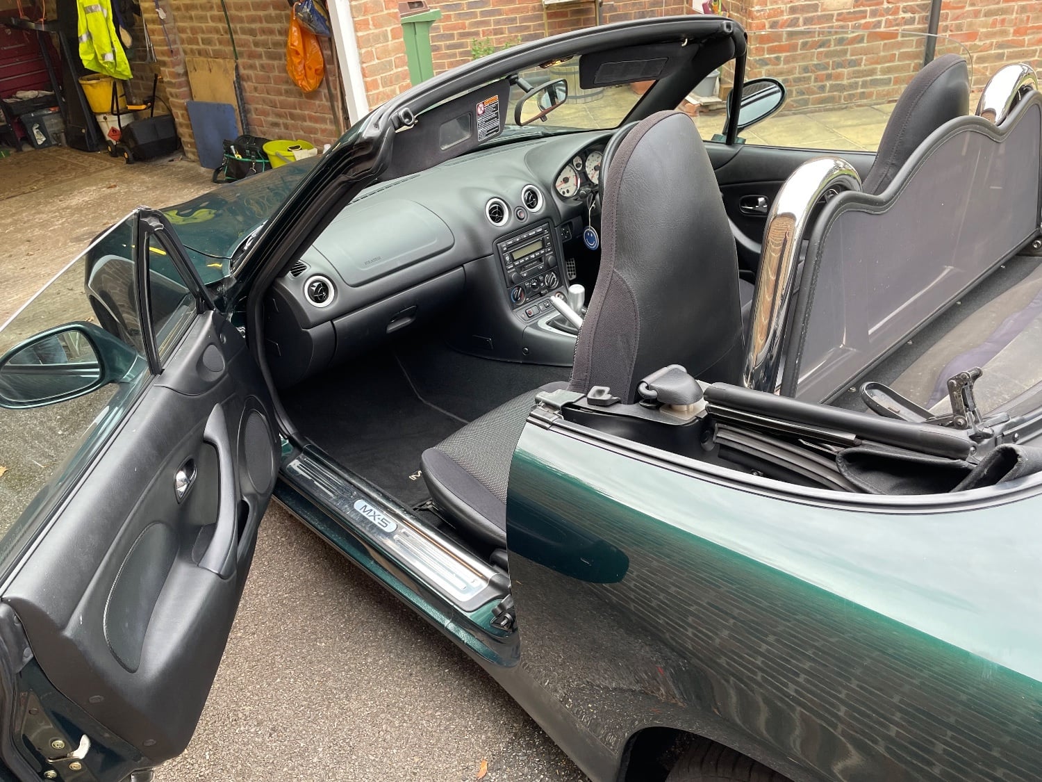 [ berth ]Mazda MX-5