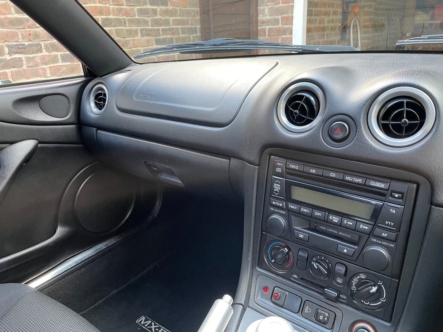 Mazda MX5 2004 - Cars
