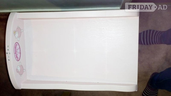 Baby Annabel changing table