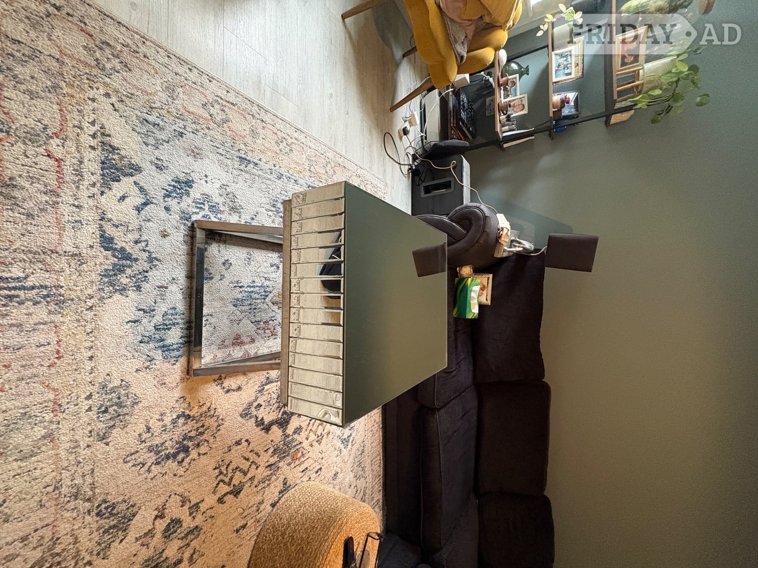 Worthing Mirrored side table