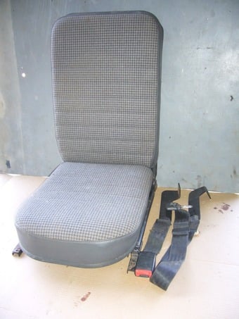 Land Rover Defender centre front seat