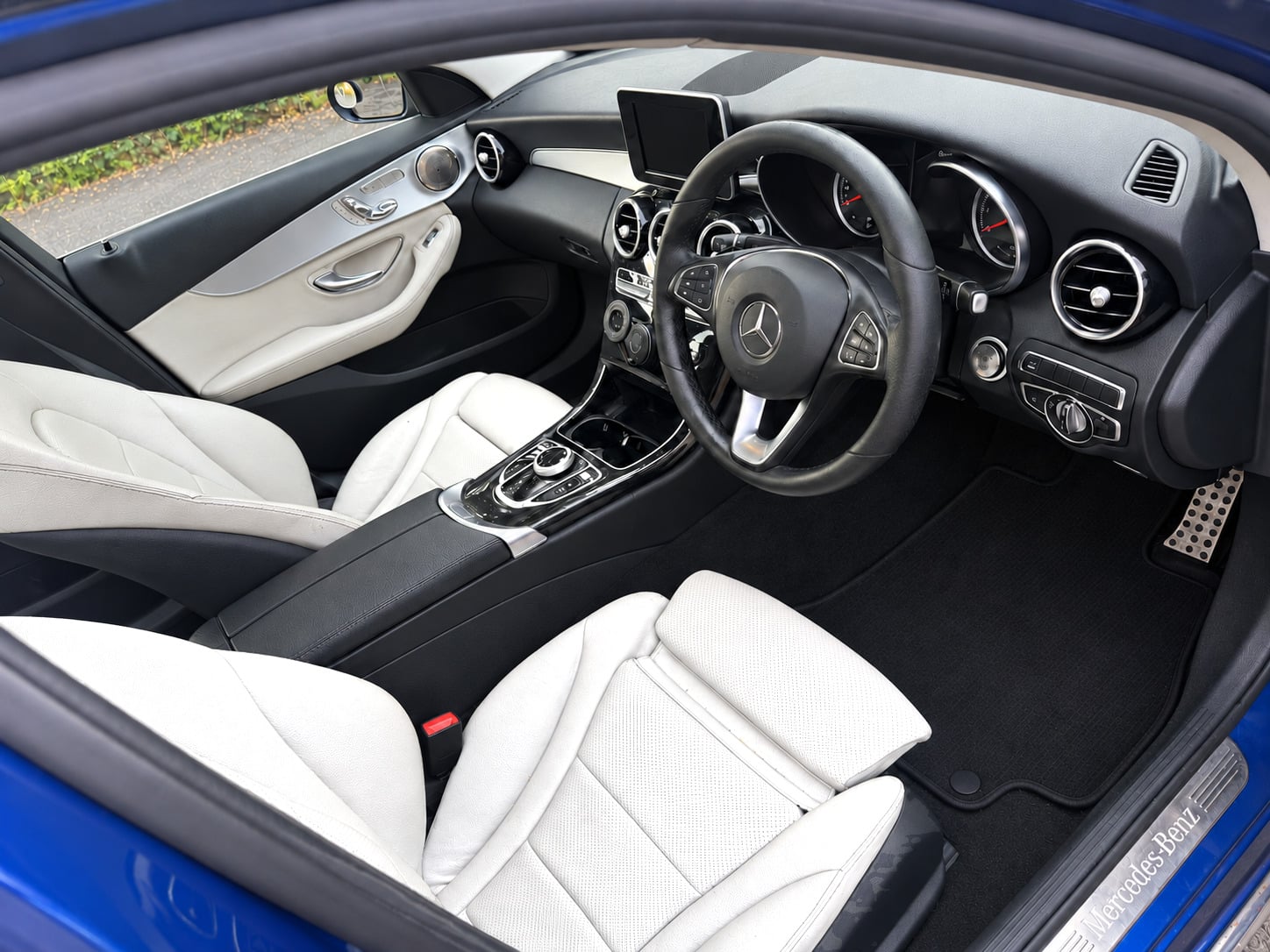 2017 Mercedes-Benz C350e Auto | Petrol Plug-in Hybrid - Cars in Watford
