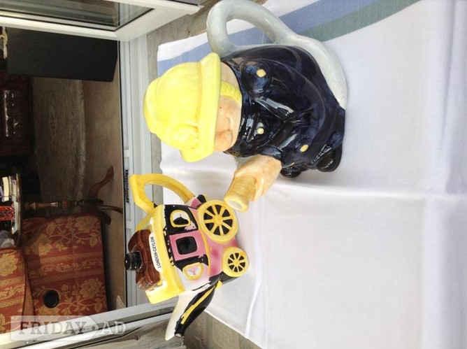Novelty Teapot Collection - Antiques & Collectables