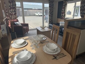£19995 caravan in Felixstowe