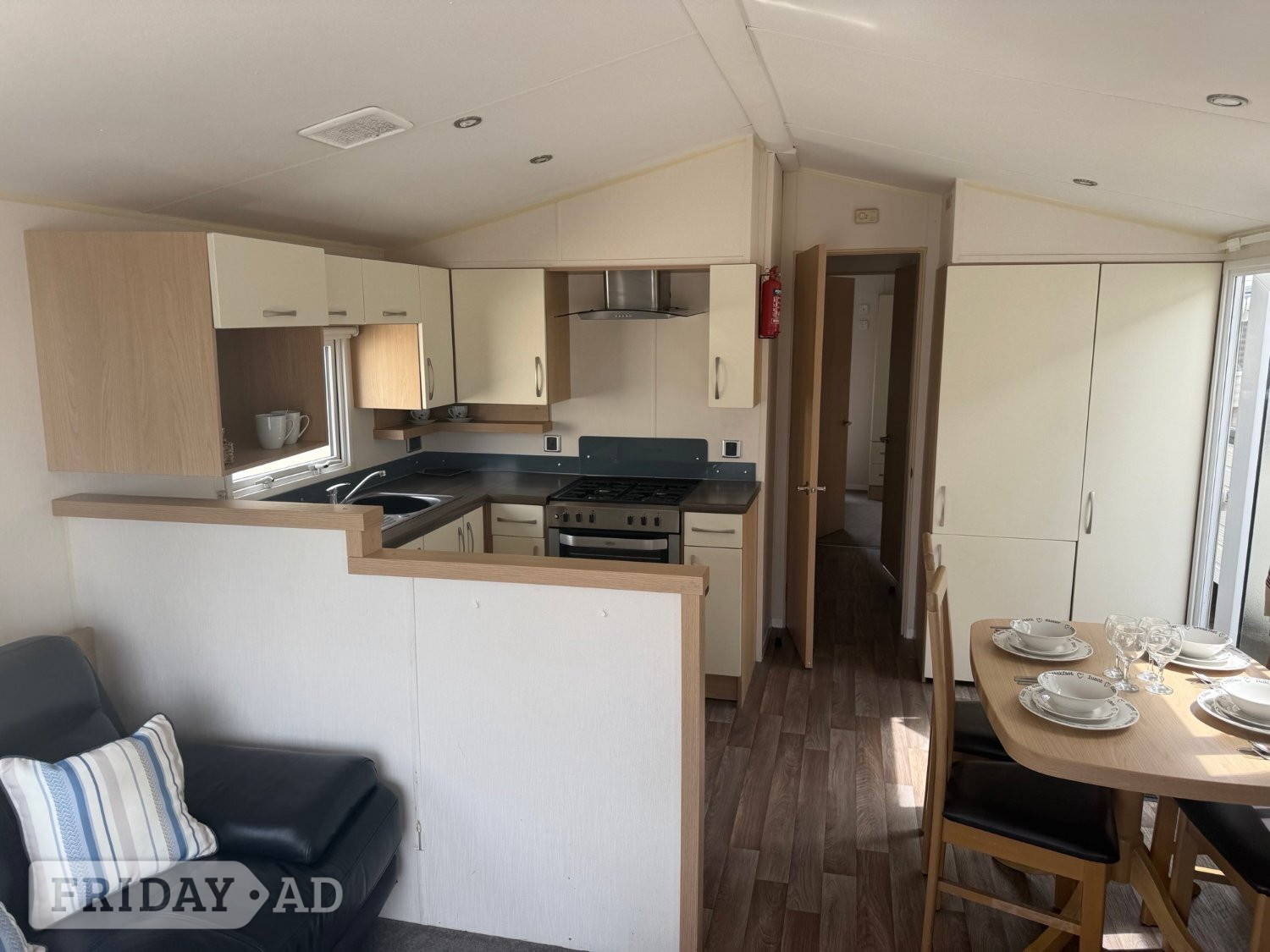 £19995 caravan in Felixstowe - Motorhomes & Caravans in Felixstowe