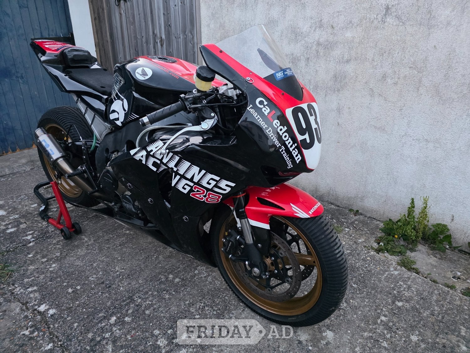 Honda CBR1000RR Fireblade Lancing
