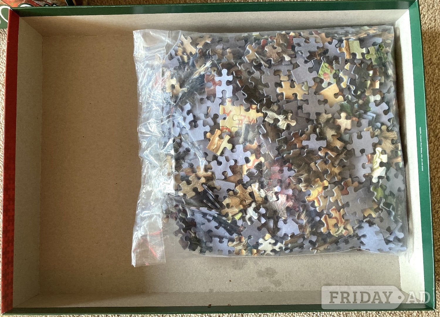 Lingfield Falcon de luxe “Gathering on the Couch”  1000 Piece Jigsaw Puzzle