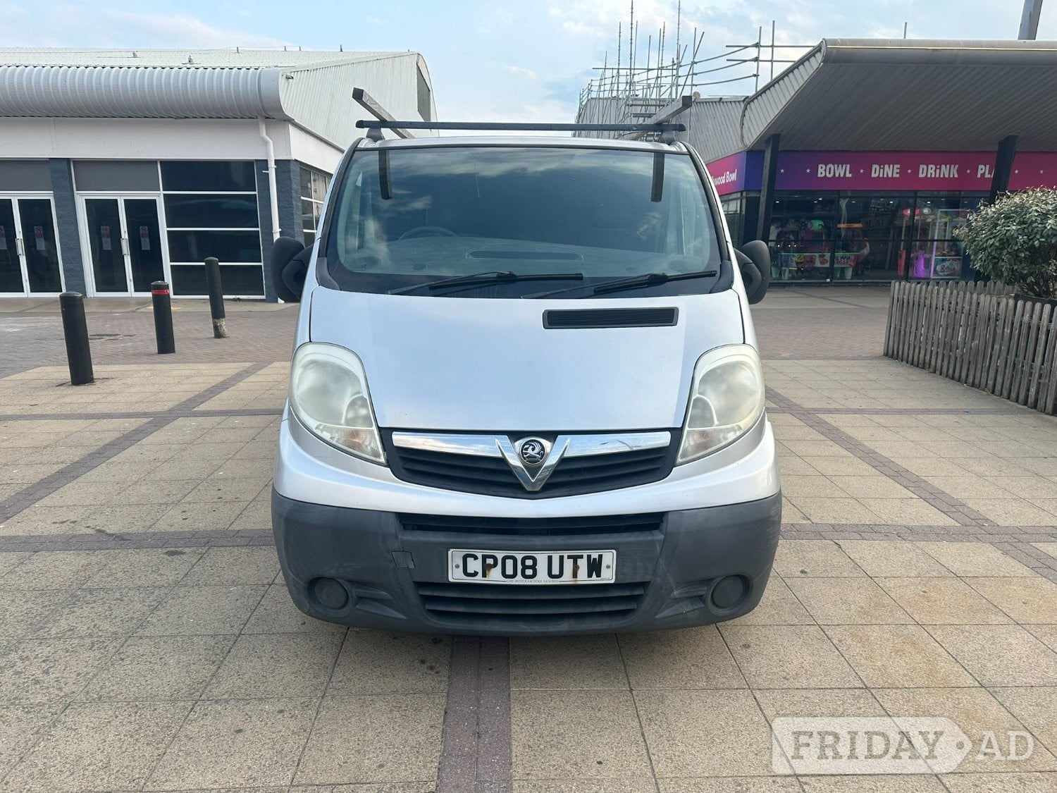 2008 Vauxhall Vivaro 2900 LWB - Long MOT - 2 Keys - No VAT in Brighton